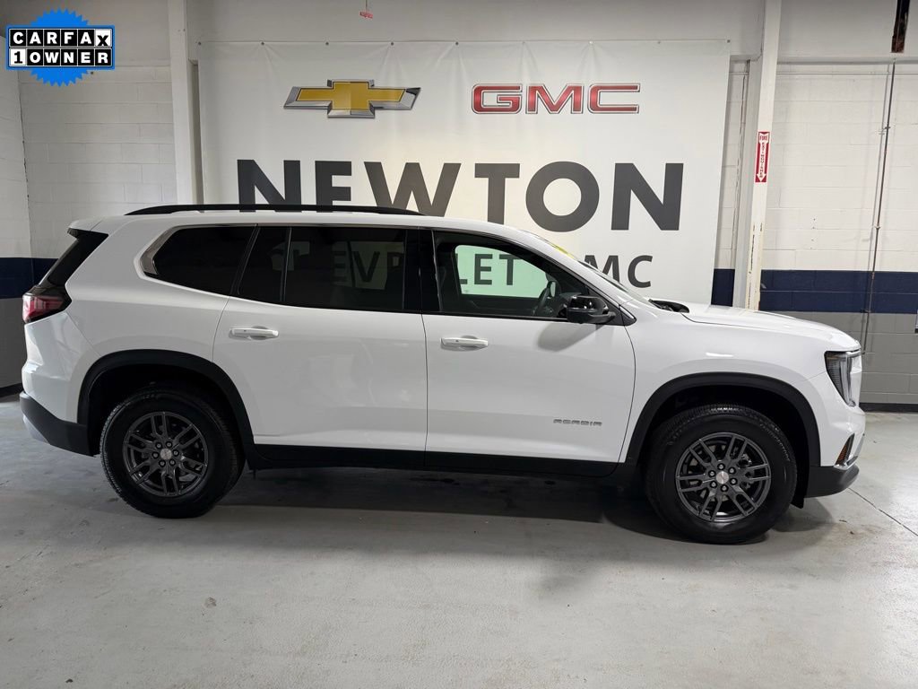 Used 2025 GMC Acadia Elevation image 31
