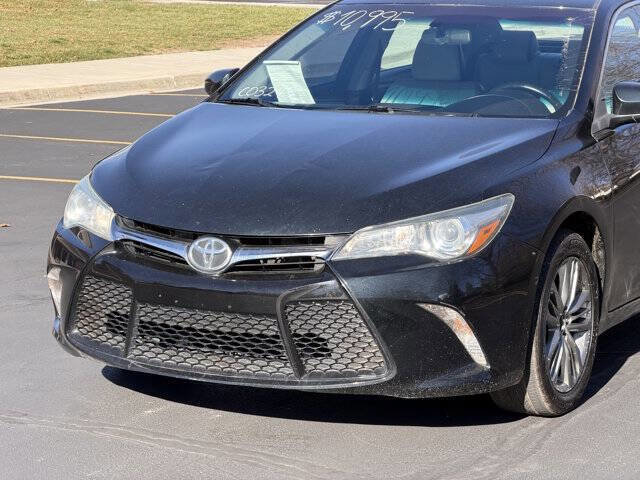 Used 2015 Toyota Camry SE image 8