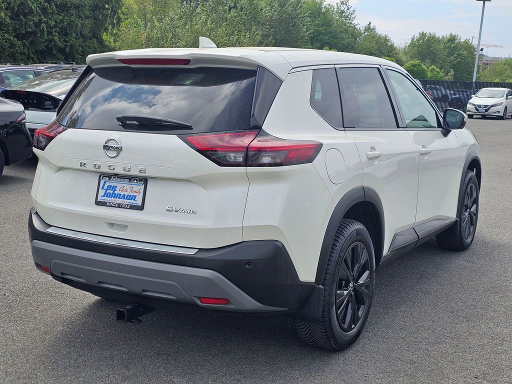 Used 2021 Nissan Rogue SV AWD/4WD image 5