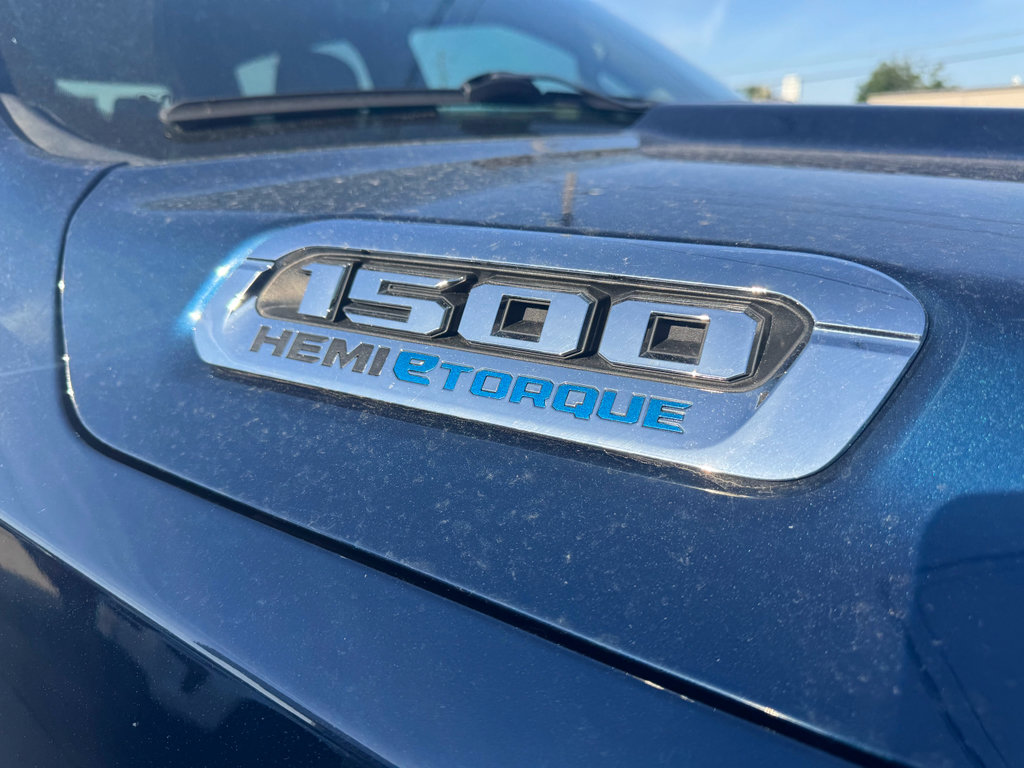 Used 2023 RAM 1500 Limited AWD/4WD image 13