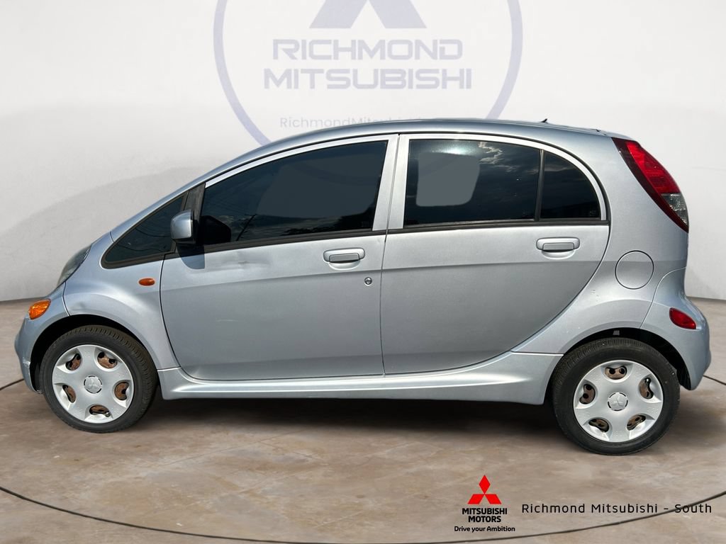 Used 2012 Mitsubishi i ES RWD image 6