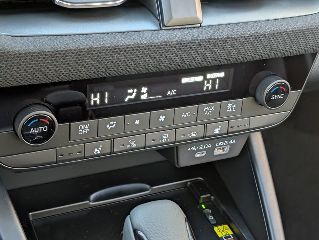 New 2026 Subaru Outback Premium image 19