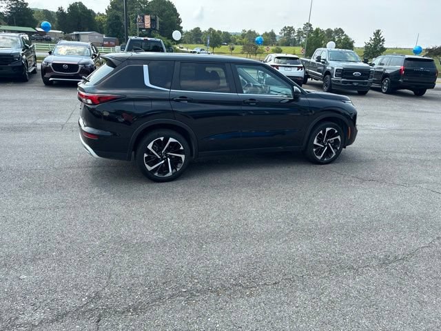 Used 2024 Mitsubishi Outlander SE AWD/4WD image 41