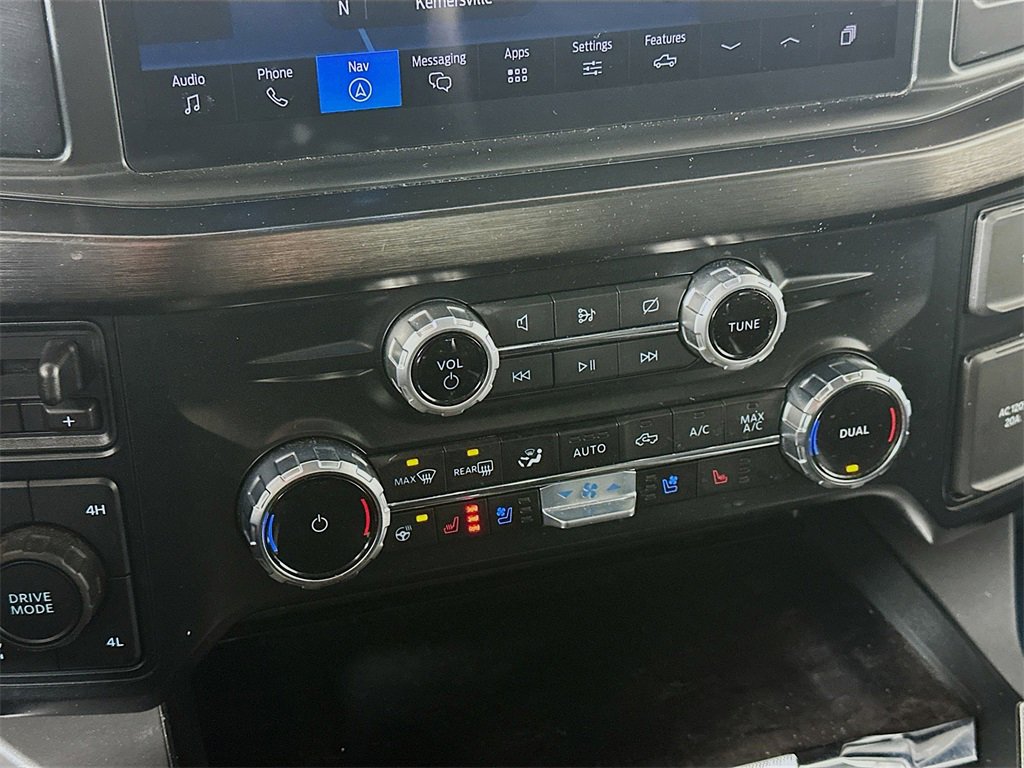 Used 2023 Ford F250 Lariat w/ Sport Appearance Package image 18