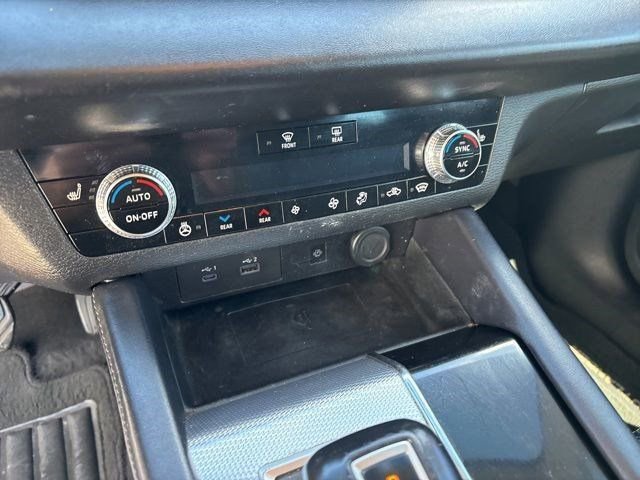 Used 2023 Mitsubishi Outlander SEL AWD/4WD image 24