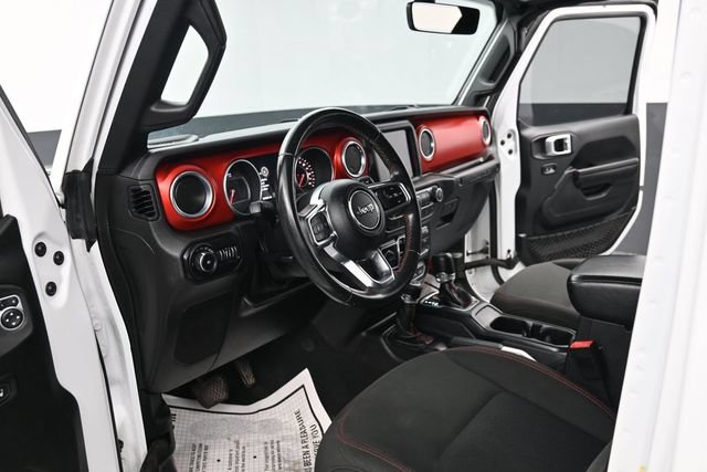Used 2018 Jeep Wrangler Unlimited Rubicon AWD/4WD image 17