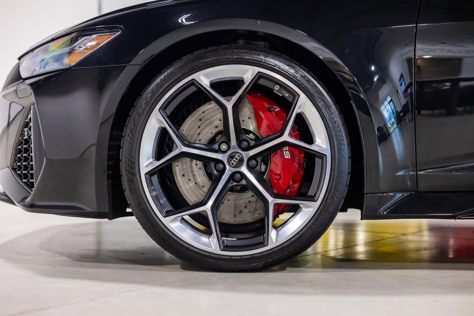 Used 2024 Audi RS 6 performance AWD/4WD image 18