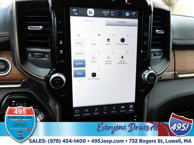 Used 2023 RAM 1500 Limited w/ Body Color Bumper Group AWD/4WD image 35