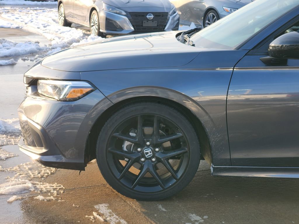 Used 2023 Honda Civic Sport image 10