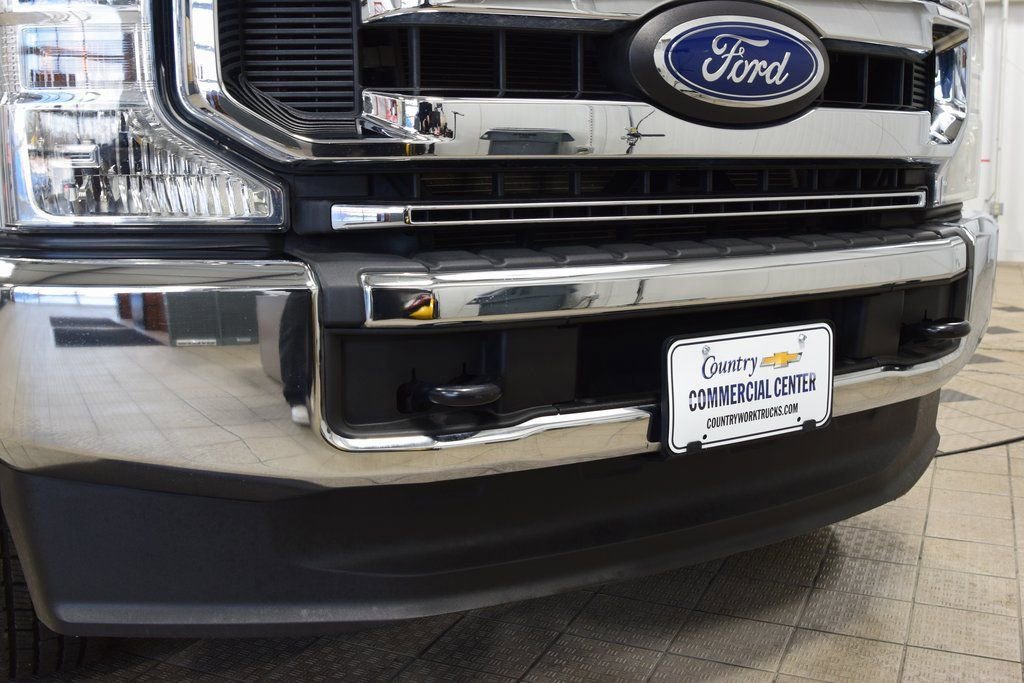 Used 2022 Ford F350 XL w/ Power Equipment Group image 7