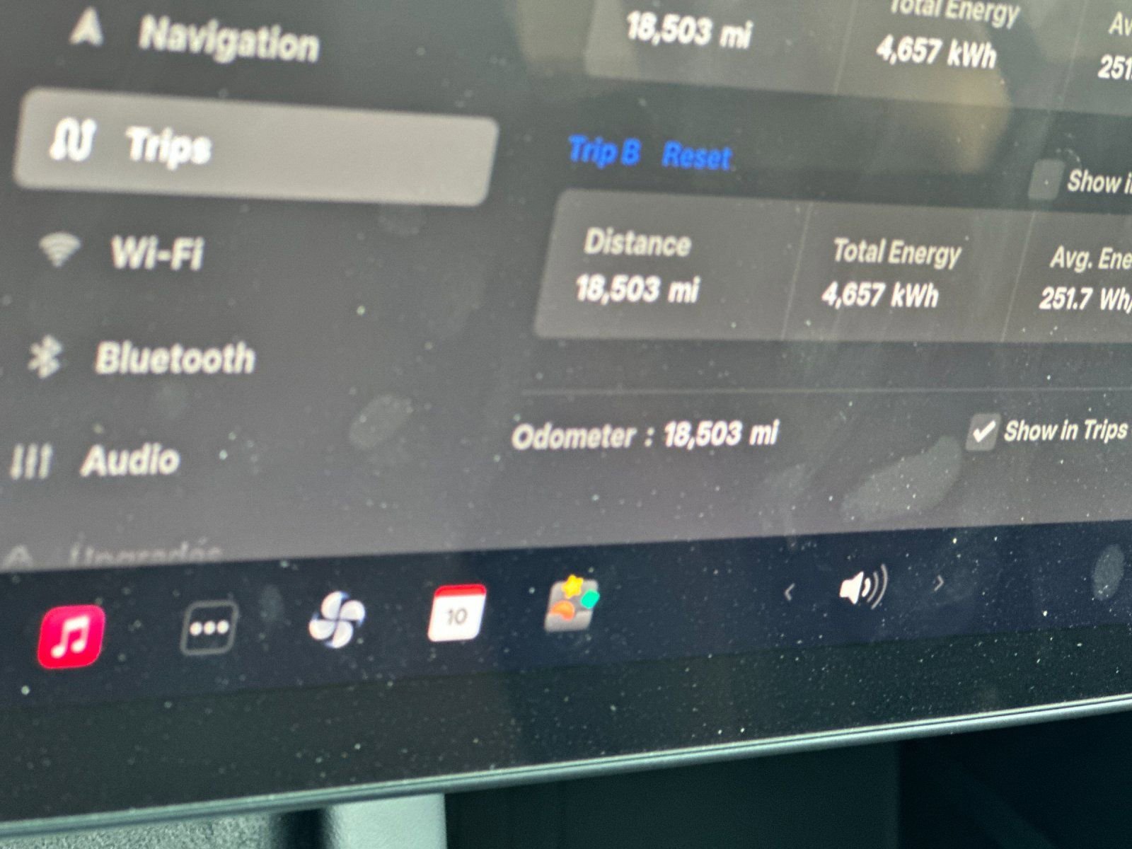 Used 2023 Tesla Model 3 Standard Range image 23