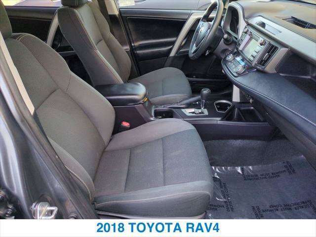 Used 2018 Toyota RAV4 XLE w/ All Weather Liner Package AWD/4WD image 25