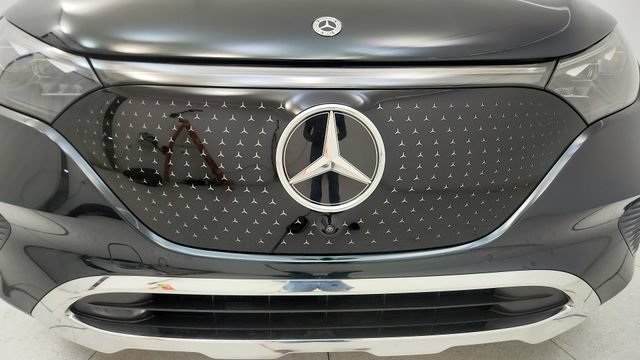 Used 2024 Mercedes-Benz EQE 350+ SUV image 23
