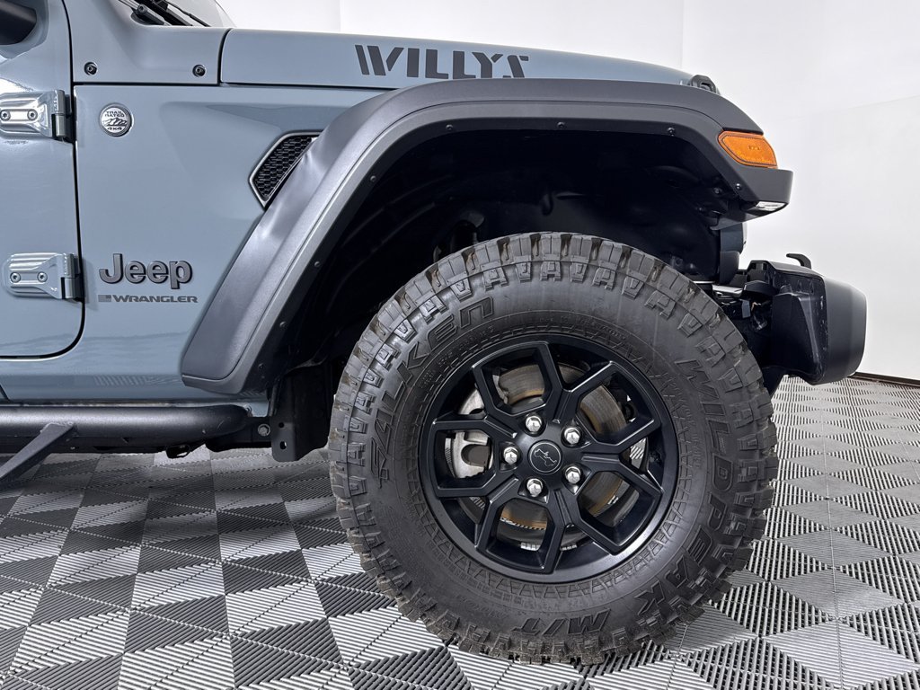 Used 2024 Jeep Wrangler Sport AWD/4WD image 21