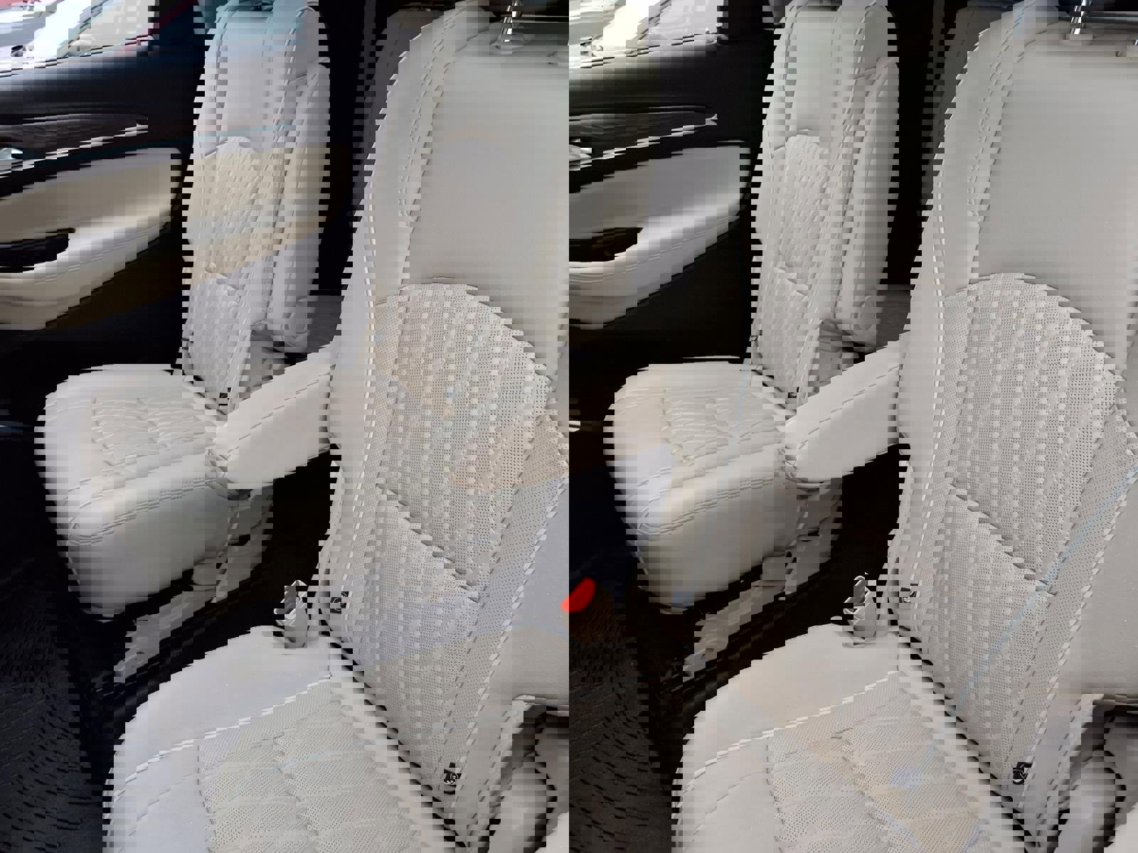 Used 2022 Buick Enclave Avenir w/ Trailering Package, 5000 lbs. image 7