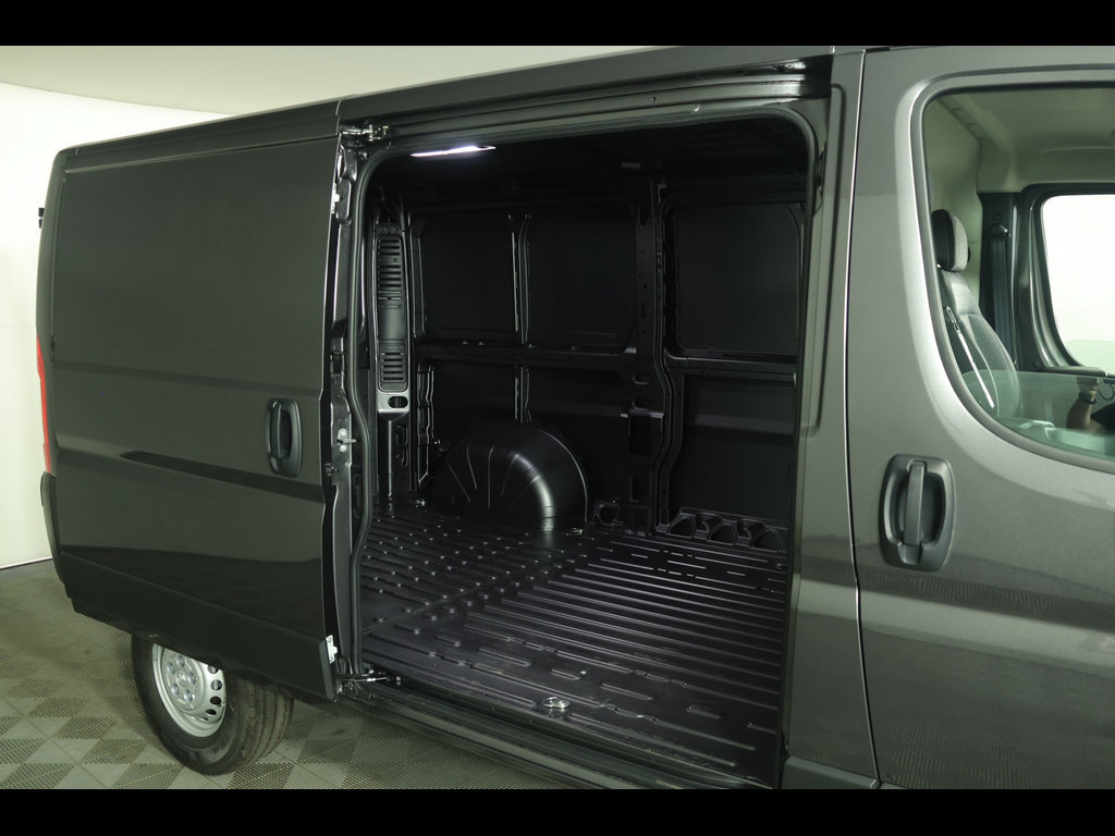 New 2026 RAM ProMaster 1500 w/ Convenience Group FWD image 14