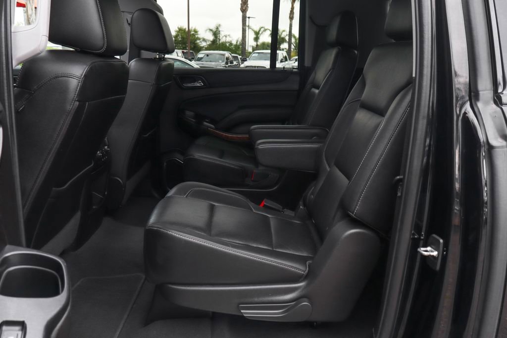 Used 2019 Chevrolet Suburban Premier image 50