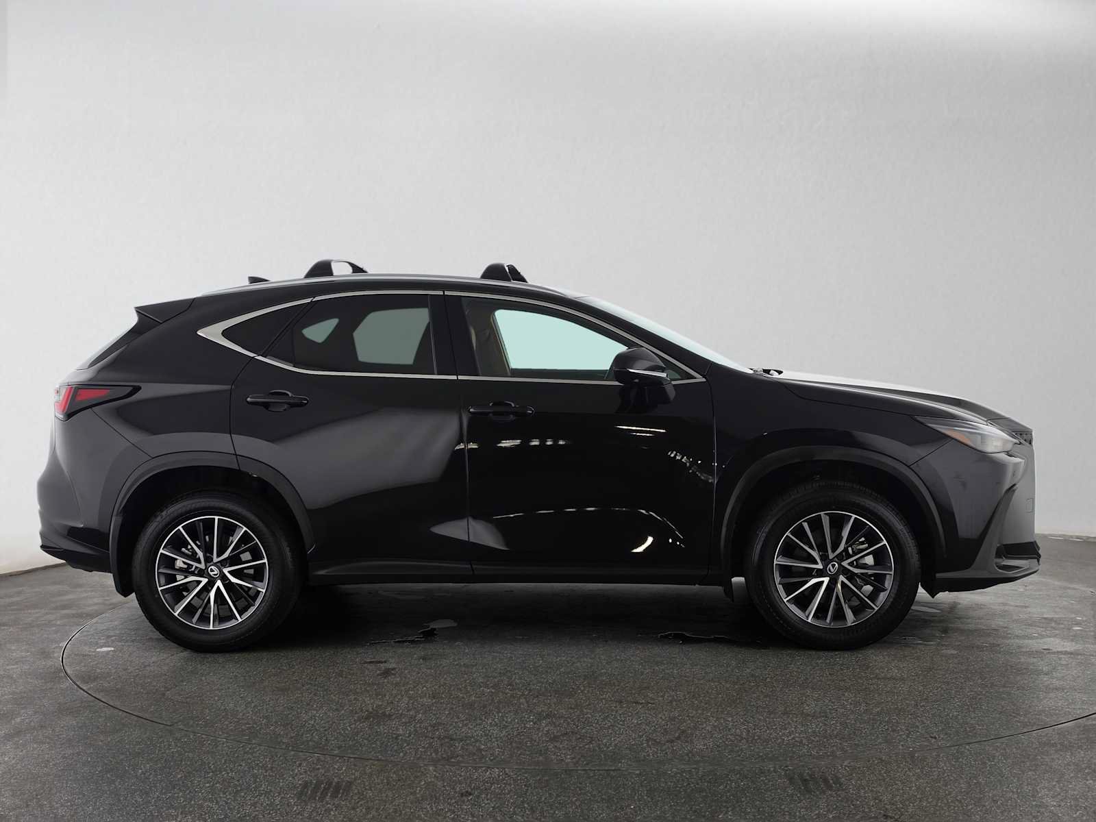 Certified 2026 Lexus NX 350h AWD w/ Accessory Package (2T) image 2