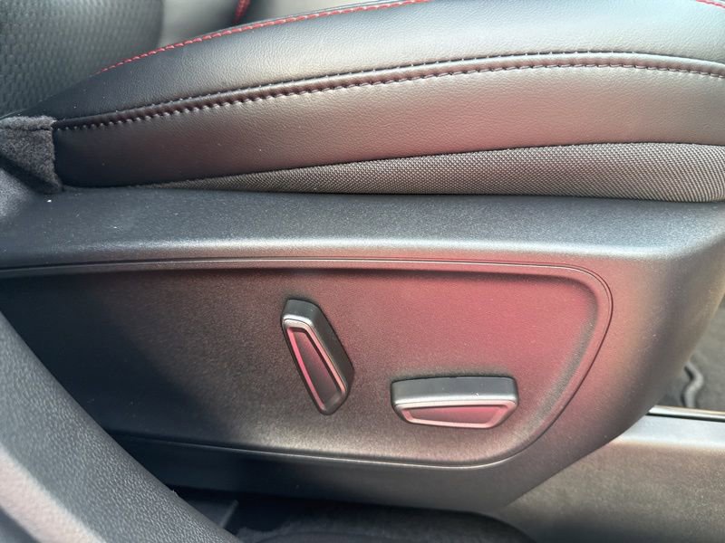 New 2025 Ford Escape ST-Line Elite w/ Tech Pack #2 image 16
