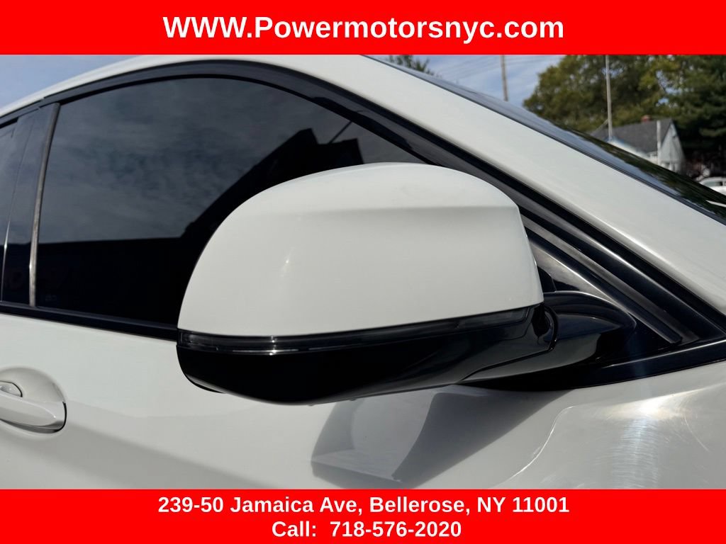 Used 2021 BMW X4 xDrive30i w/ M Sport Package AWD/4WD image 11