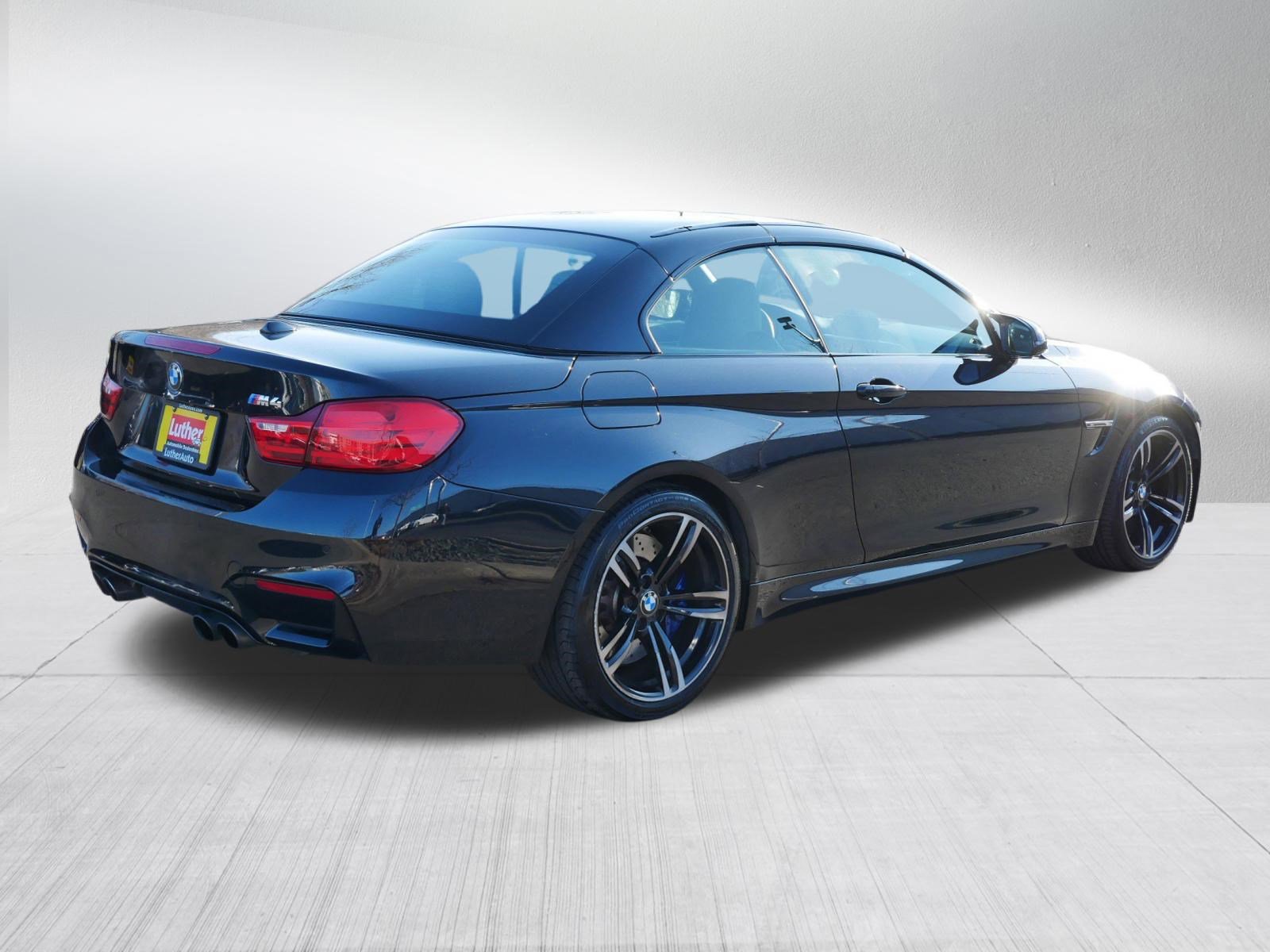 Used 2015 BMW M4 Convertible image 7