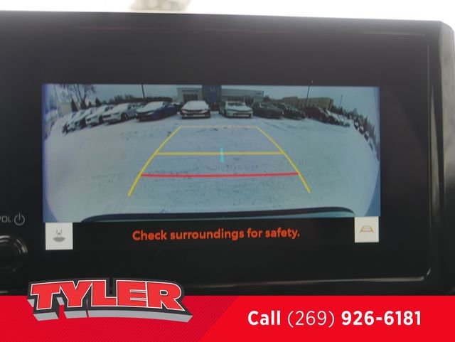 Used 2023 Toyota Corolla Cross XLE image 46