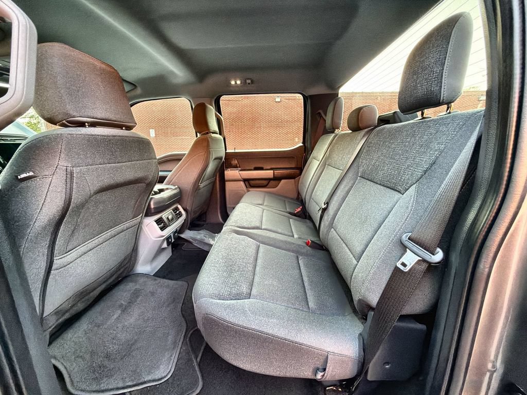 Used 2024 Ford F150 Lightning XLT AWD/4WD image 27