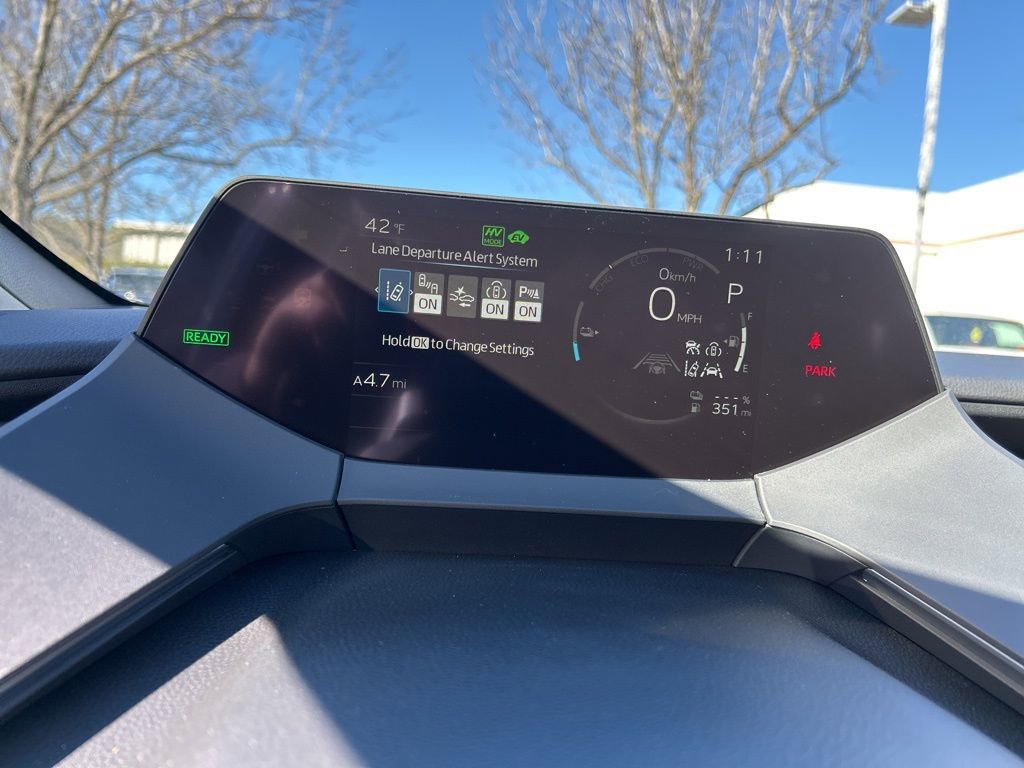 New 2026 Toyota Prius Plug-In Hybrid image 40