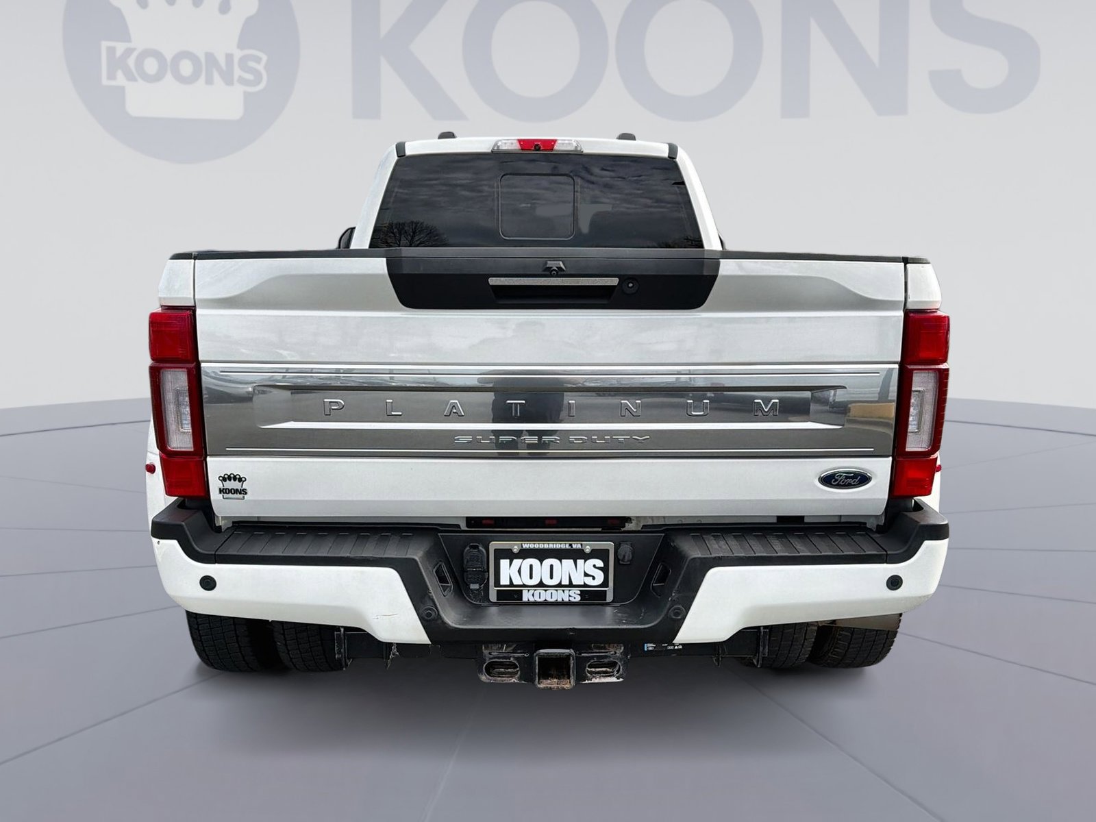 Used 2022 Ford F450 Platinum w/ FX4 Off-Road Package image 5