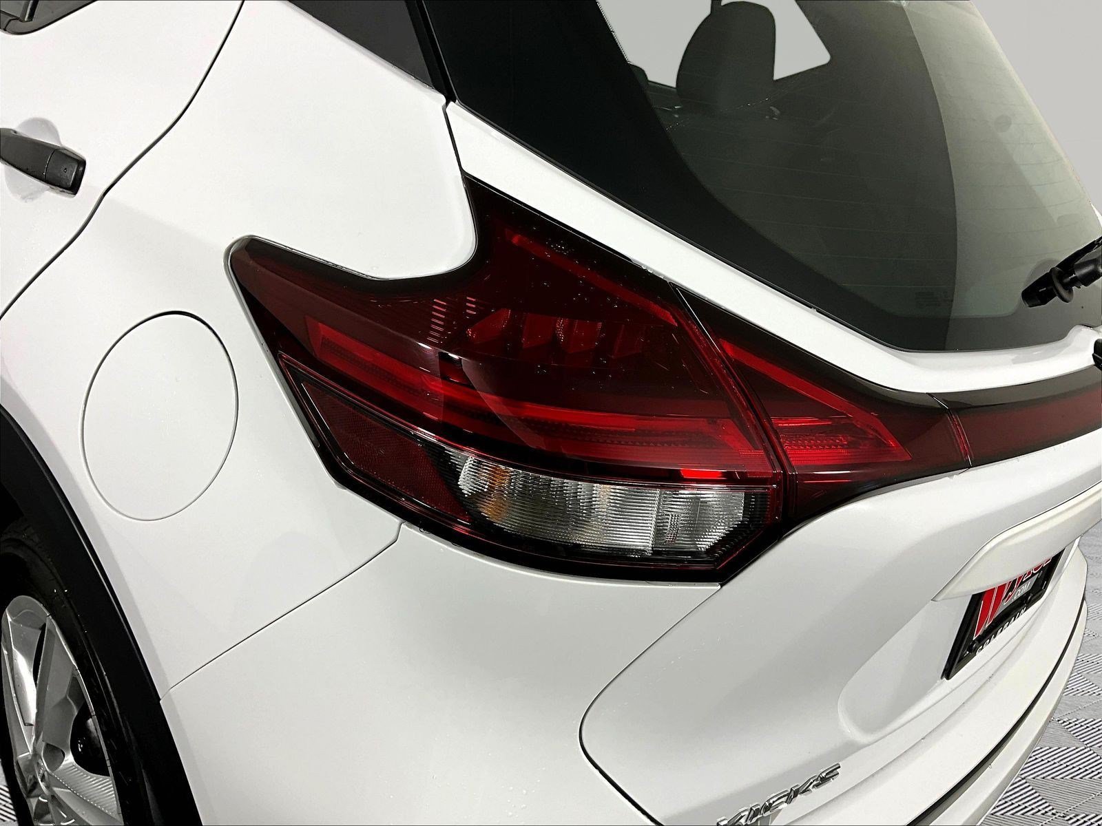 Certified 2022 Nissan Kicks S FWD image 23