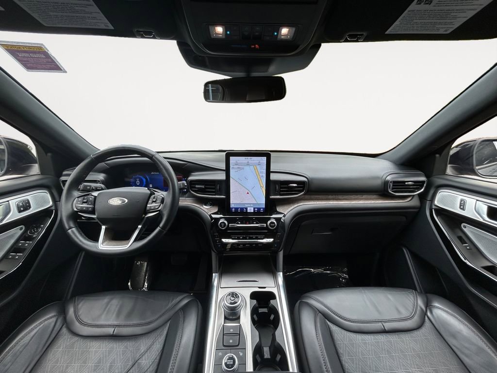 Used 2021 Ford Explorer Platinum w/ Equipment Group 601A image 13