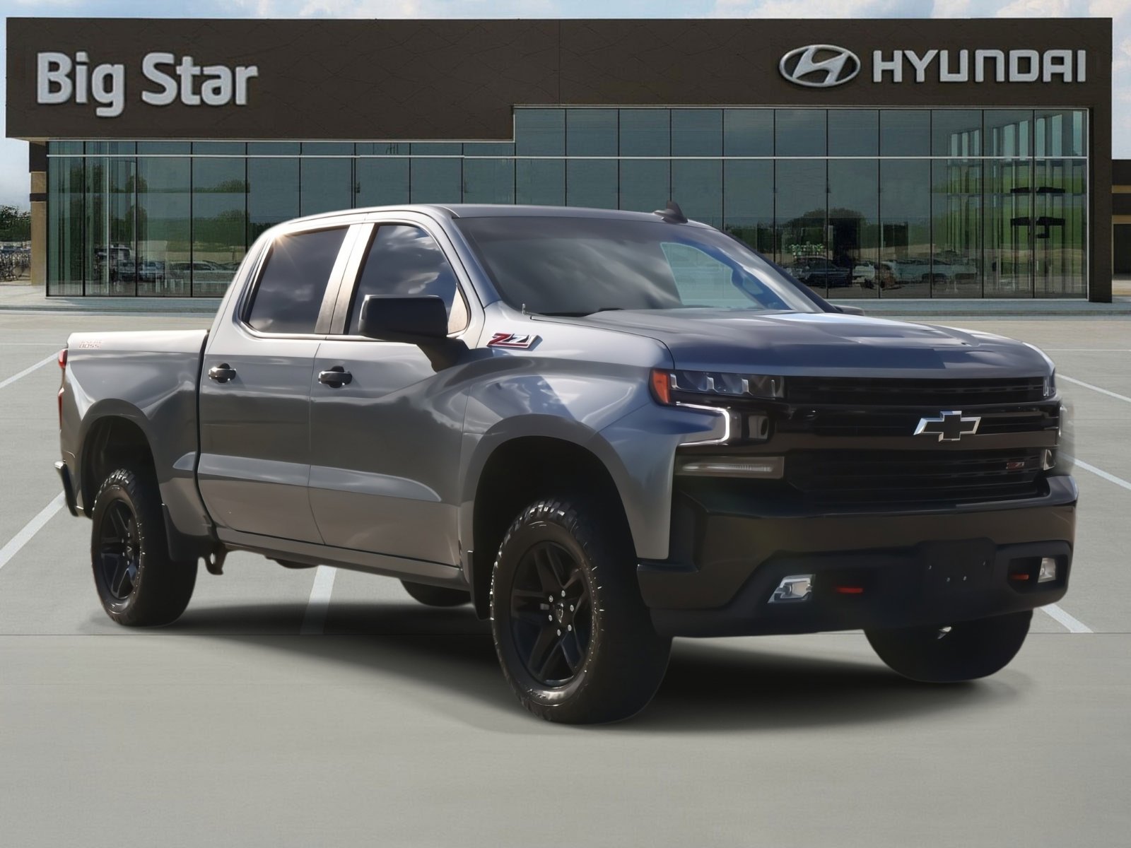 Used 2021 Chevrolet Silverado 1500 LT Trail Boss w/ LPO, Dark Essentials Package image 6