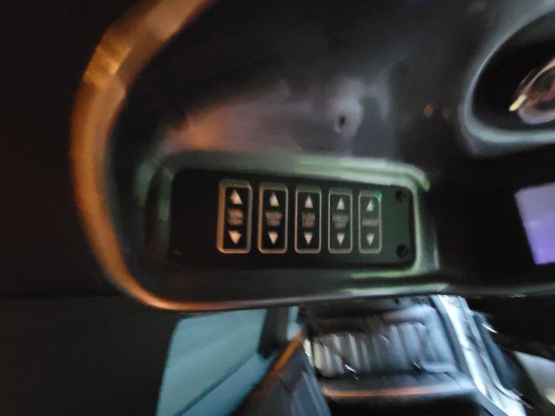 Used 2013 Lincoln MKT Limo AWD image 64