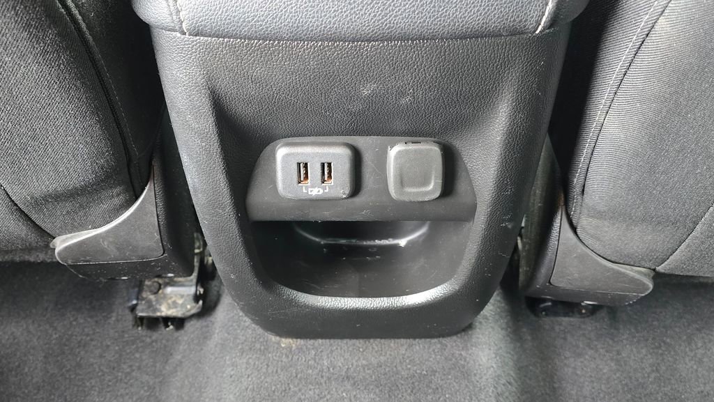 Used 2020 Chevrolet Colorado LT AWD/4WD image 18