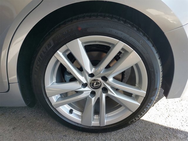 Used 2025 Lexus IS 300 w/ Comfort Package image 41