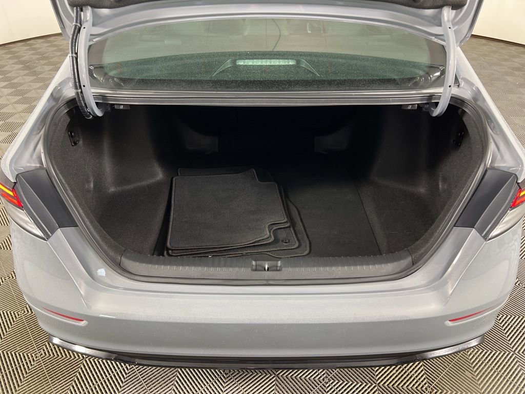 Used 2024 Honda Accord Sport image 22