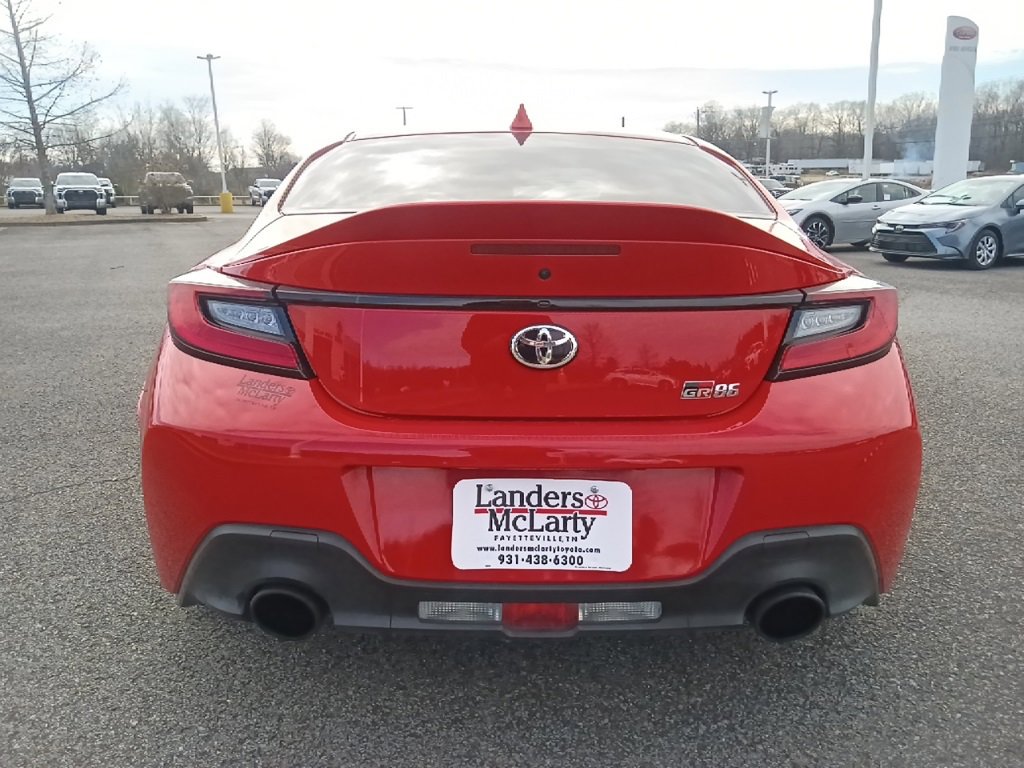 Used 2023 Toyota GR86 Premium image 4