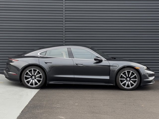 New 2024 Porsche Taycan 4S image 8