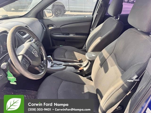 Used 2013 Dodge Avenger SE FWD image 11