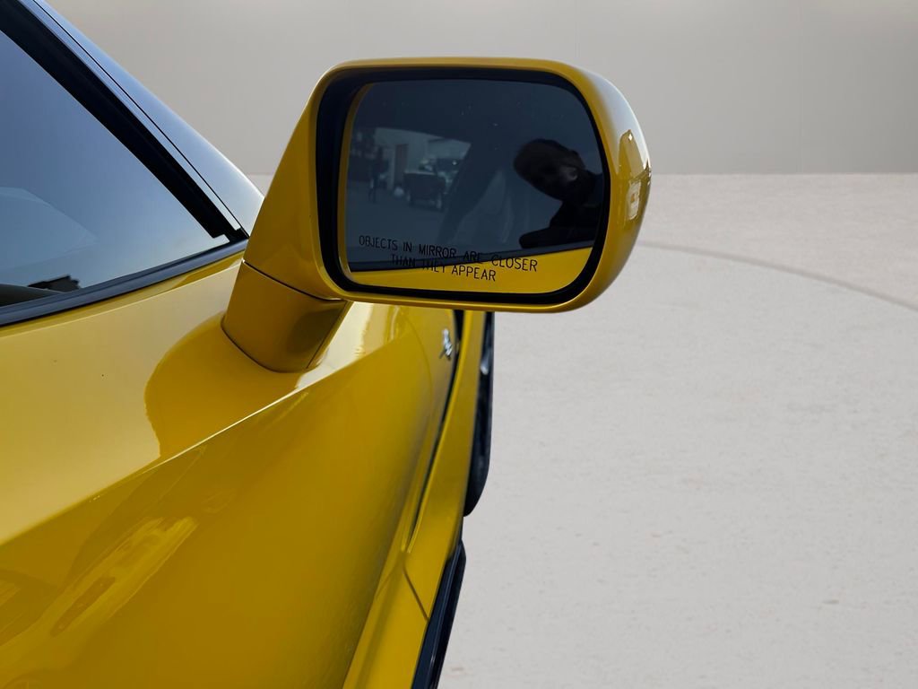 Used 2015 Chevrolet Corvette Stingray Coupe w/ 2LT Preferred Equipment Group image 15