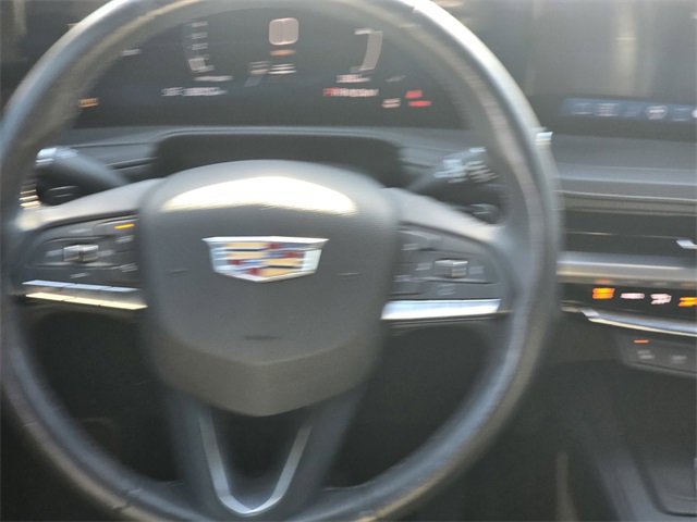Used 2024 Cadillac XT4 Premium Luxury image 14
