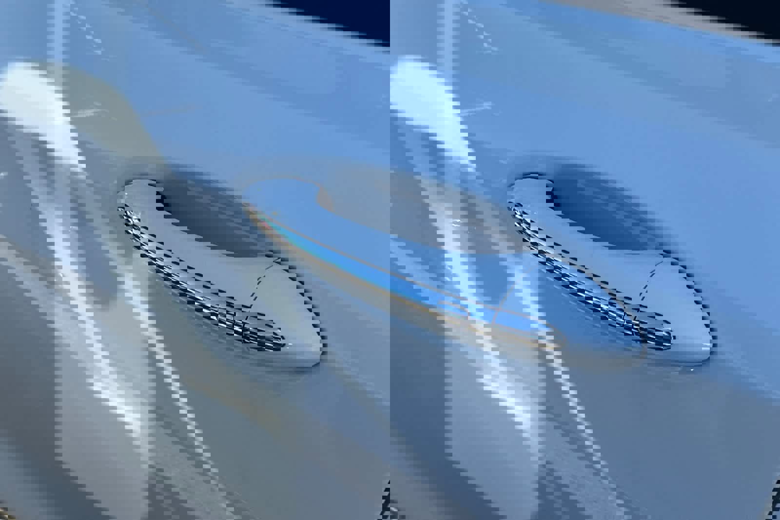 Used 2017 Chevrolet Bolt Premier w/ Driver Confidence II Package image 7