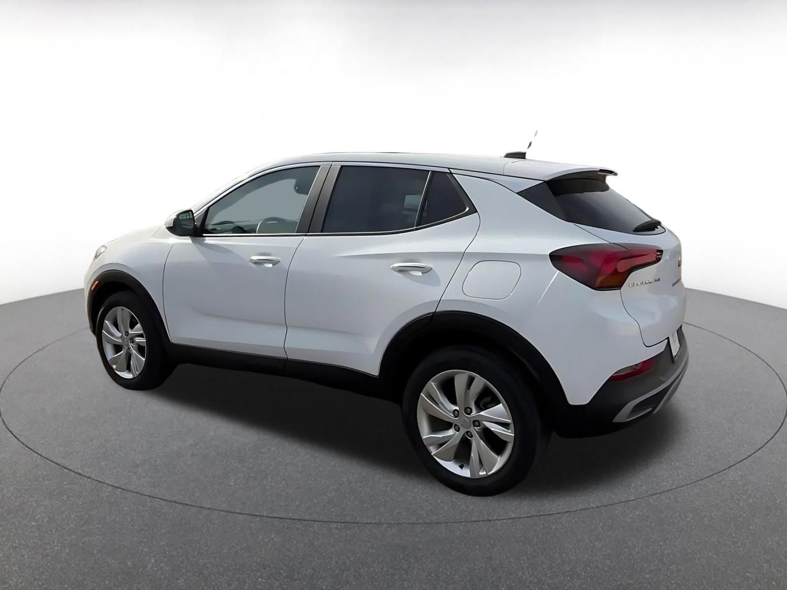 Used 2025 Buick Encore GX Preferred FWD image 10