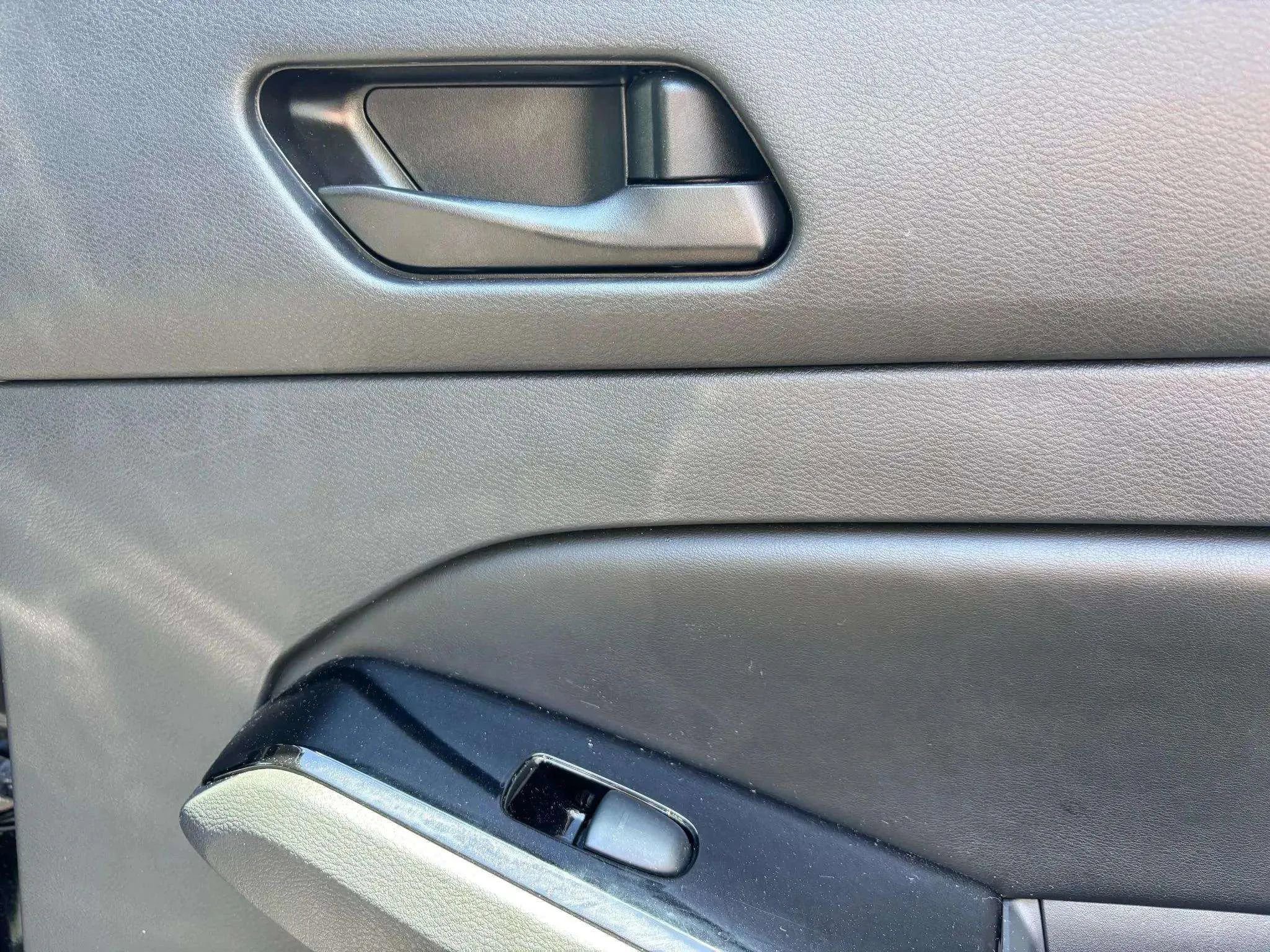 Used 2023 Nissan Altima 2.5 SV image 12