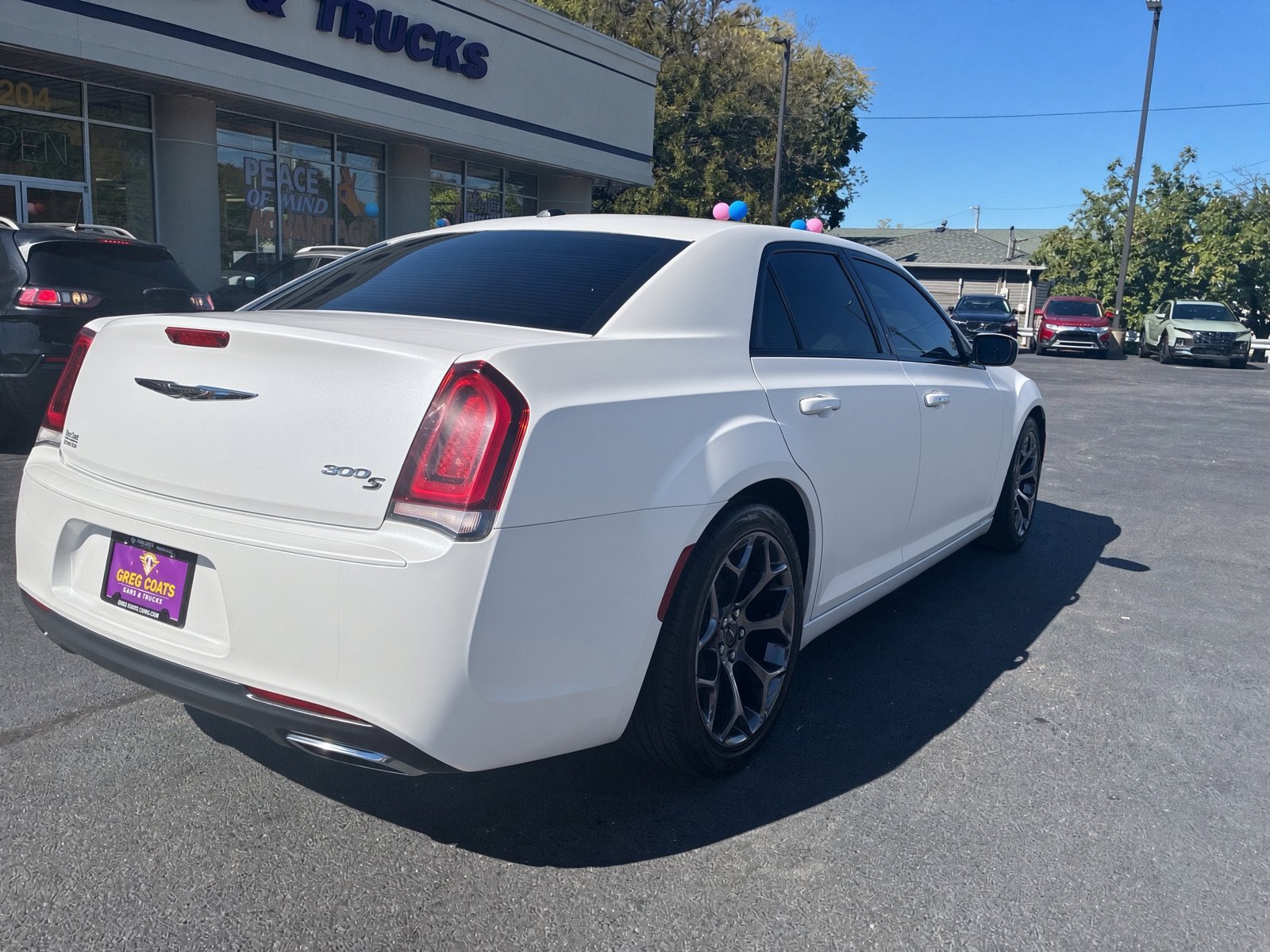 Used 2015 Chrysler 300 S RWD image 4