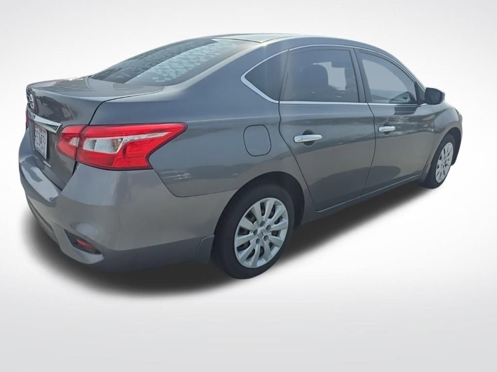 Used 2019 Nissan Sentra S image 6