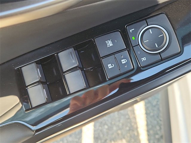 Used 2024 Lexus IS 300 w/ Comfort Package image 23