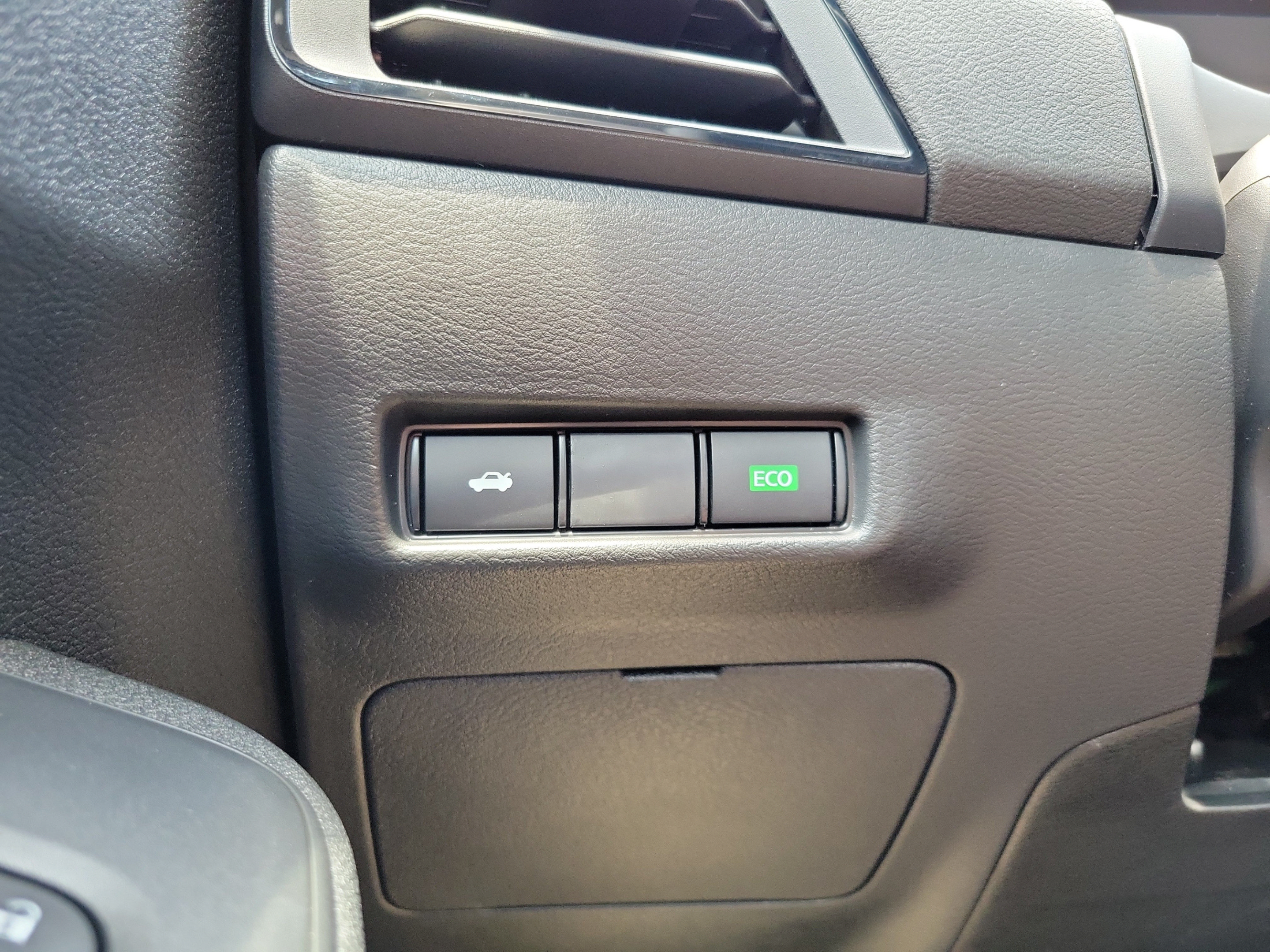New 2026 Nissan Sentra S w/ S Cold Weather Package FWD image 19