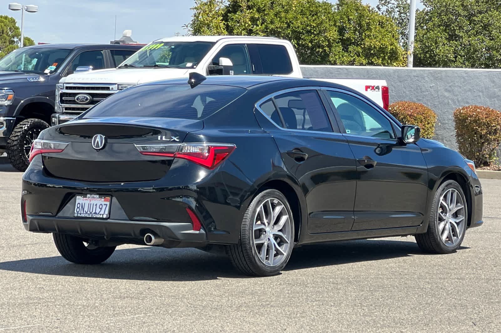 Used 2019 Acura ILX FWD video 2