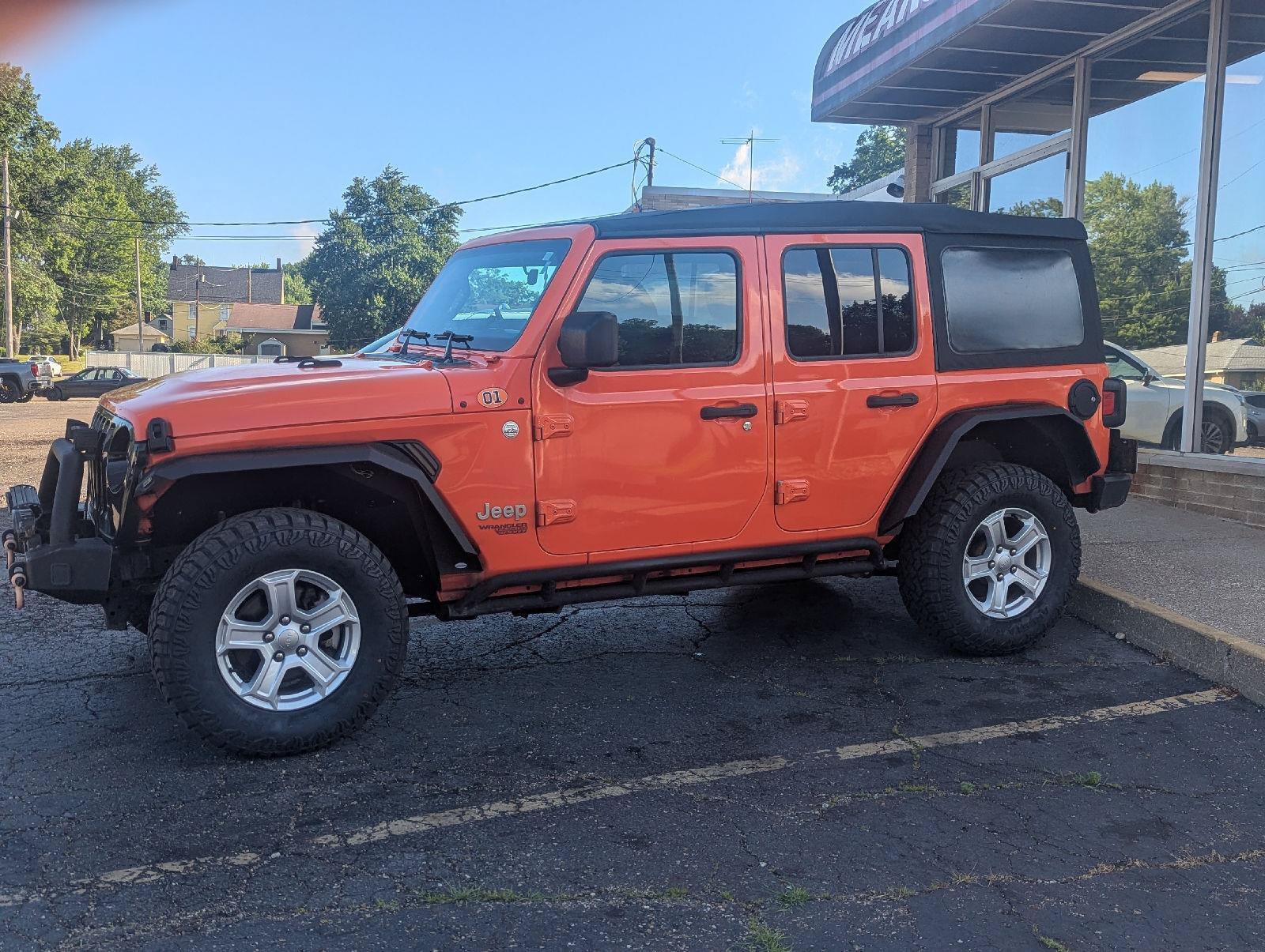 Used 2019 Jeep Wrangler Unlimited Sport S AWD/4WD image 5